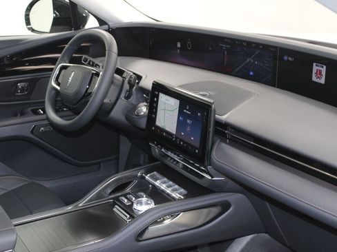 New 2026 Lincoln Nautilus Premier w/ Equipment Group 102A image 30