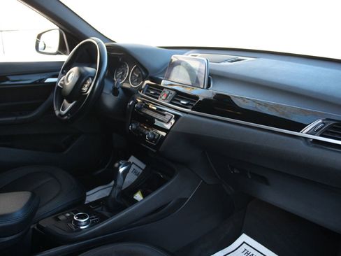 Used 2018 BMW X1 sDrive28i image 7