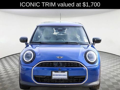 Used 2025 MINI Cooper 2-Door Hardtop image 2