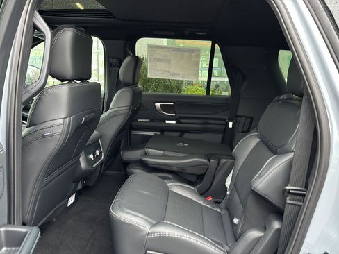 New 2025 Ford Expedition Max Platinum w/ Stealth Performance Package image 13