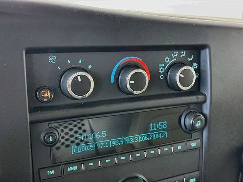 Used 2023 Chevrolet Express 2500 w/ Driver Convenience Package RWD image 18