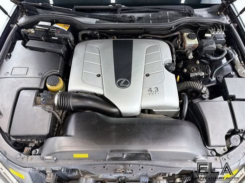 Used 2004 Lexus LS 430 RWD image 33
