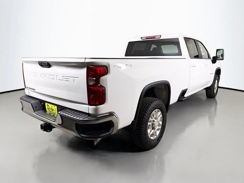 Used 2024 Chevrolet Silverado 3500 LT AWD/4WD image 6