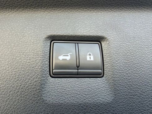 Used 2023 INFINITI QX60 Luxe w/ Cargo Package image 11