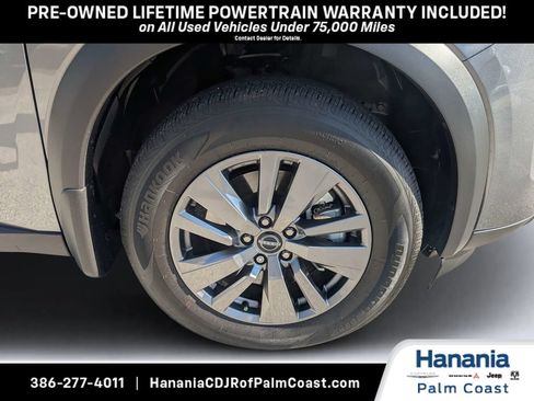 Used 2026 Nissan Pathfinder S FWD image 9