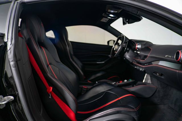 Used 2022 Ferrari F8 Tributo RWD image 23