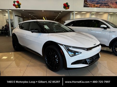 New 2025 Kia EV6 Wind image 1