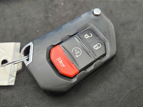 Used 2021 Jeep Wrangler Unlimited Sport image 17