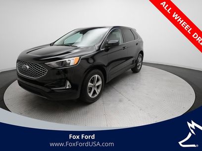 Used 2024 Ford Edge SEL w/ Convenience Package