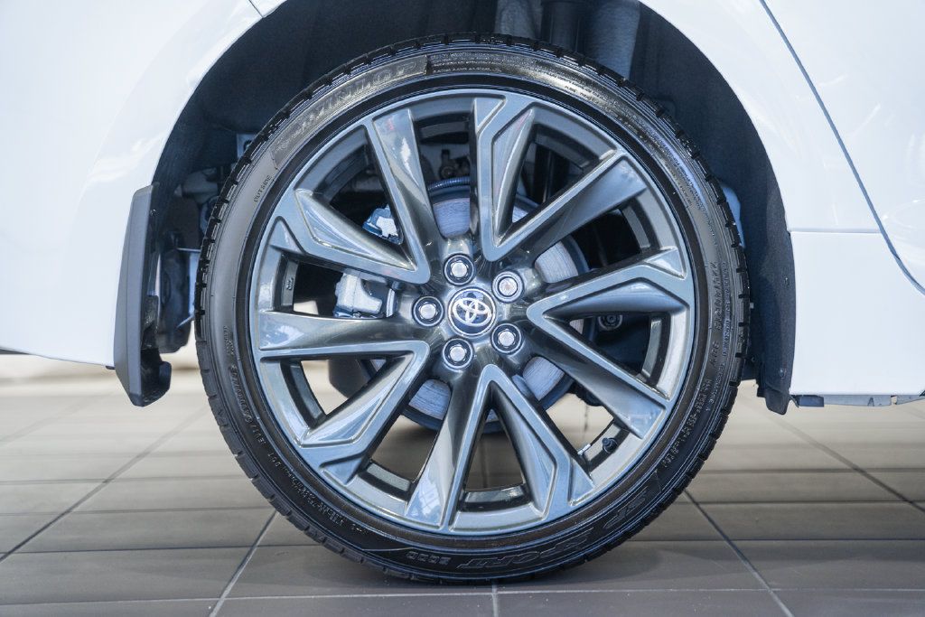 Used 2025 Toyota Corolla SE FWD image 16