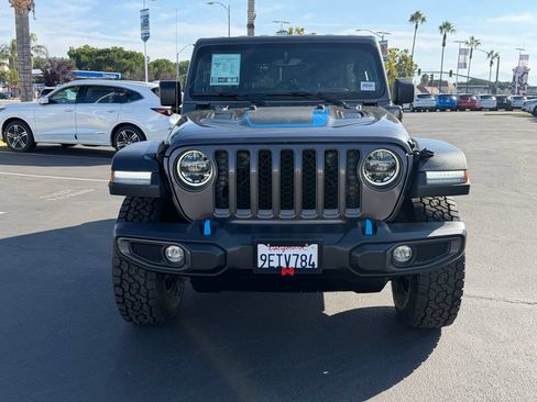 Used 2022 Jeep Wrangler Unlimited Rubicon 4xe AWD/4WD image 2