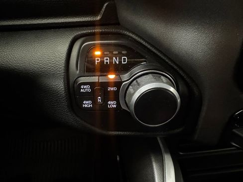 Used 2021 RAM 1500 Big Horn image 22