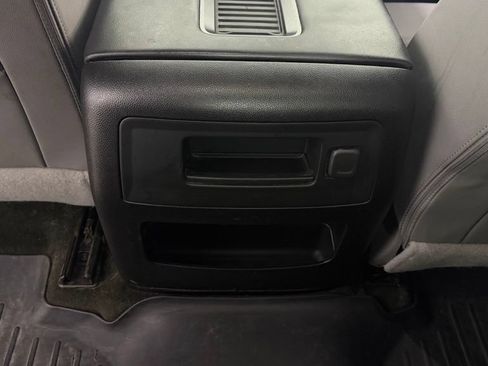 Used 2018 Chevrolet Silverado 1500 LTZ Z71 w/ LTZ Plus Package AWD/4WD image 26