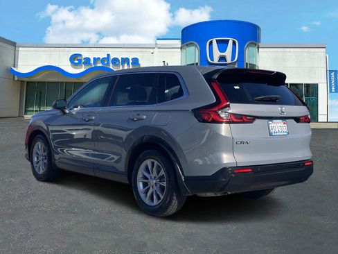 Used 2025 Honda CR-V EX-L image 4
