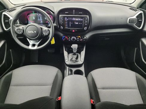 Used 2023 Kia Soul LX w/ Option Group 015 FWD image 22