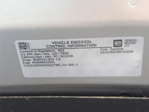 Used 2024 Chevrolet Malibu RS FWD image 11