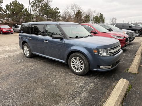 Used 2018 Ford Flex SEL w/ Equipment Group 202A image 5