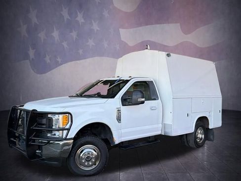 Used 2017 Ford F350 XL w/ Power Equipment Group image 3