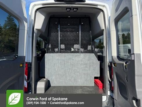 Used 2022 Ford Transit 350 XL AWD/4WD image 17