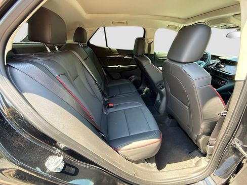 Used 2023 Buick Envision Essence w/ Sport Touring Package AWD/4WD image 30