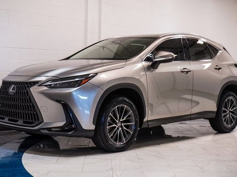 Used 2023 Lexus NX 350 AWD w/ Premium Package image 4