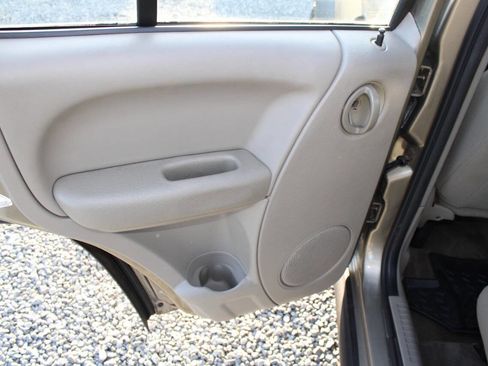 Used 2006 Jeep Liberty Sport image 21