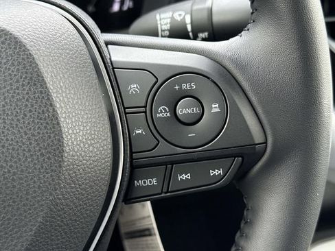Used 2026 Toyota Corolla SE image 23