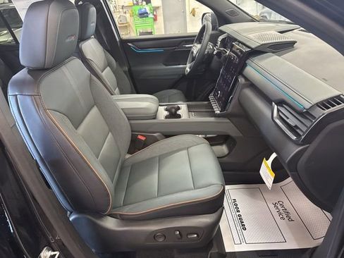 New 2026 GMC Acadia AT4 w/ LPO, Floor Liner Package image 28