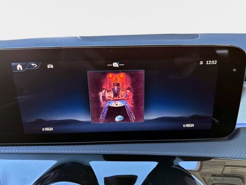 Certified 2024 Mercedes-Benz CLA 250 4MATIC image 25