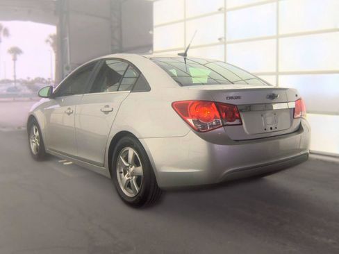 Used 2013 Chevrolet Cruze LT FWD image 5