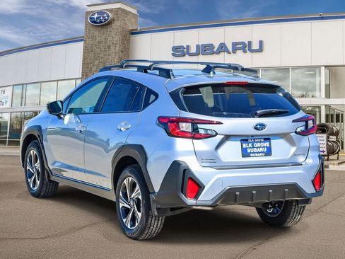 New 2025 Subaru Crosstrek 2.0i Premium image 2