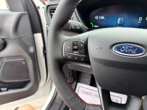 Used 2026 Ford Escape ST-Line Select w/ Tech Pack #2 AWD/4WD image 41
