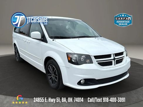 Used 2015 Dodge Grand Caravan R/T image 1