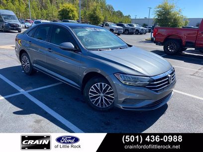 Used 2020 Volkswagen Jetta SE w/ SE Cold Weather Package