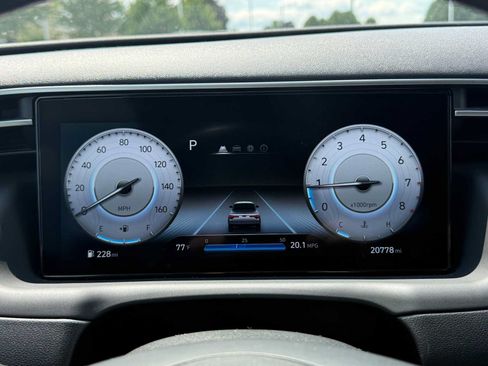 Used 2022 Hyundai Santa Cruz SEL Premium AWD/4WD image 25