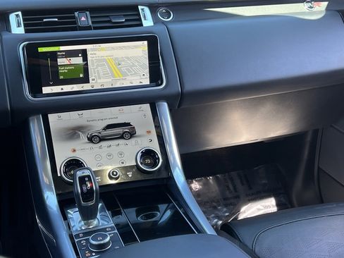 Used 2022 Land Rover Range Rover Sport SVR image 28