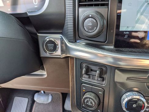 Certified 2025 Ford F150 King Ranch image 31