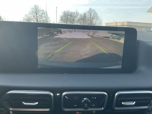 New 2026 Nissan Sentra SV w/ SV Convenience Package image 15