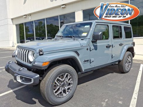 New 2026 Jeep Wrangler Unlimited Sahara AWD/4WD image 1