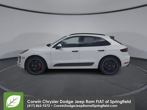 Used 2018 Porsche Macan GTS AWD/4WD image 9