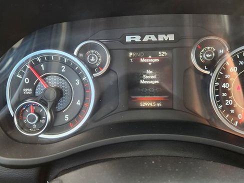 Used 2024 RAM 2500 Big Horn AWD/4WD image 5