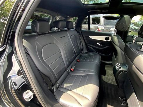 Used 2022 Mercedes-Benz GLC 300 image 16