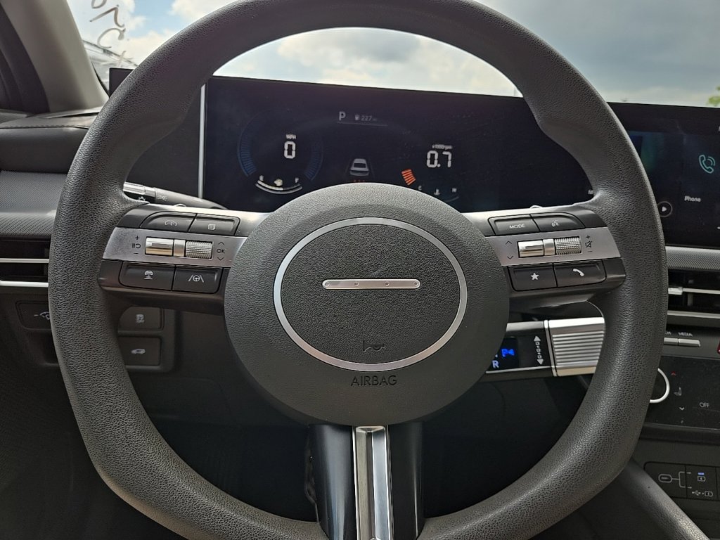 Used 2024 Hyundai Sonata SEL FWD image 12