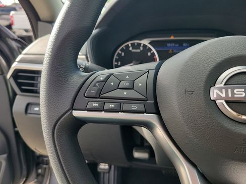 Used 2025 Nissan Altima 2.5 SV w/ SV Special Edition Package FWD image 20