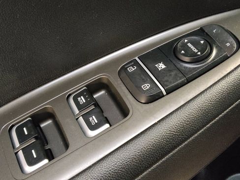 Used 2019 Kia Optima S image 27