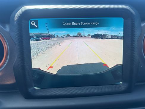 Used 2021 Jeep Gladiator Mojave AWD/4WD image 21