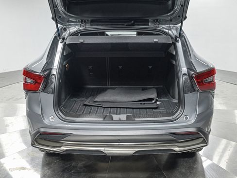 Used 2025 Chevrolet Trax ACTIV w/ Driver Confidence Package image 5