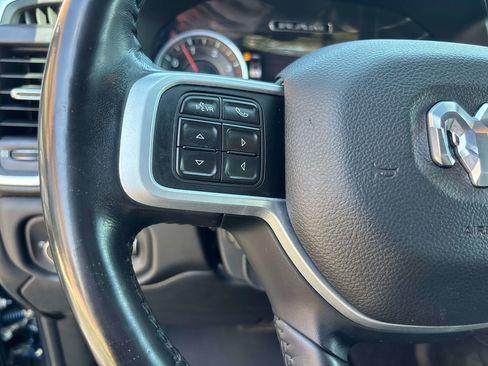 Used 2021 RAM 2500 Big Horn w/ Level 2 Equipment Group AWD/4WD image 17
