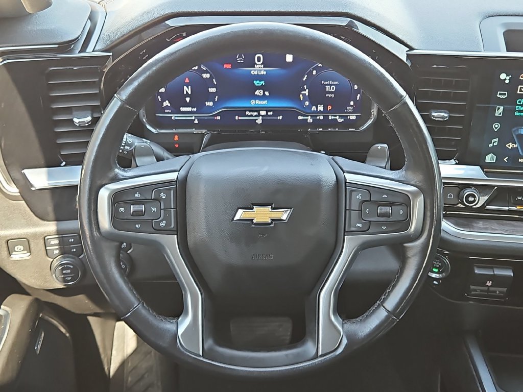 Used 2022 Chevrolet Silverado 1500 LTZ w/ LTZ Convenience Package II AWD/4WD image 23