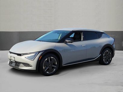 Used 2025 Kia EV6 Light w/ Light LR Technology Package
